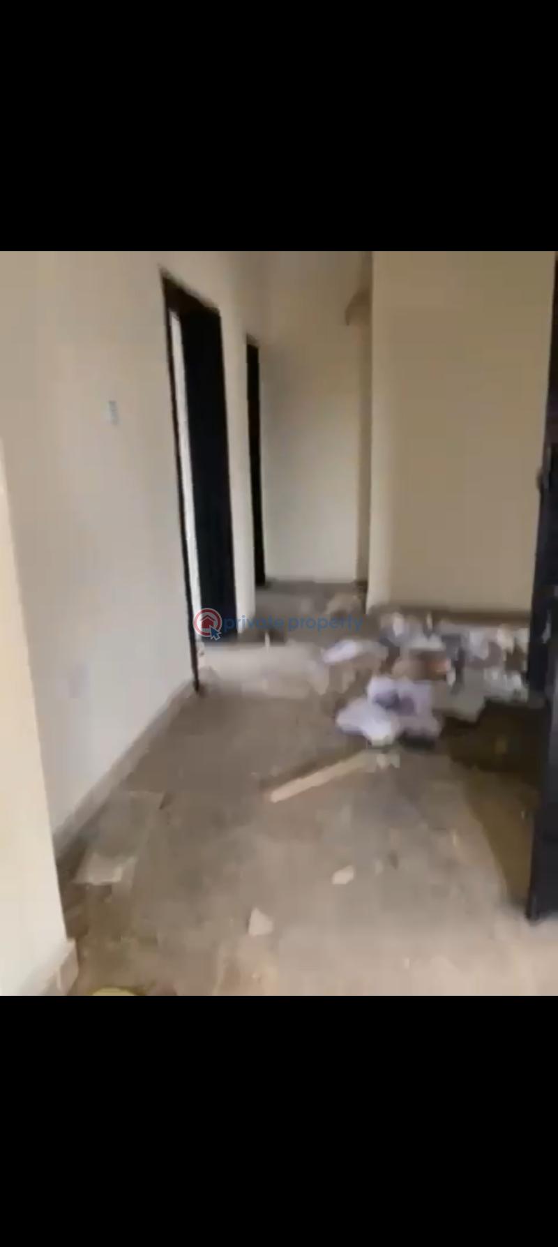 House For Rent At **trummed, Olusanya B/stop, Ring Road, Ibadan* Ibadan Oyo - 3