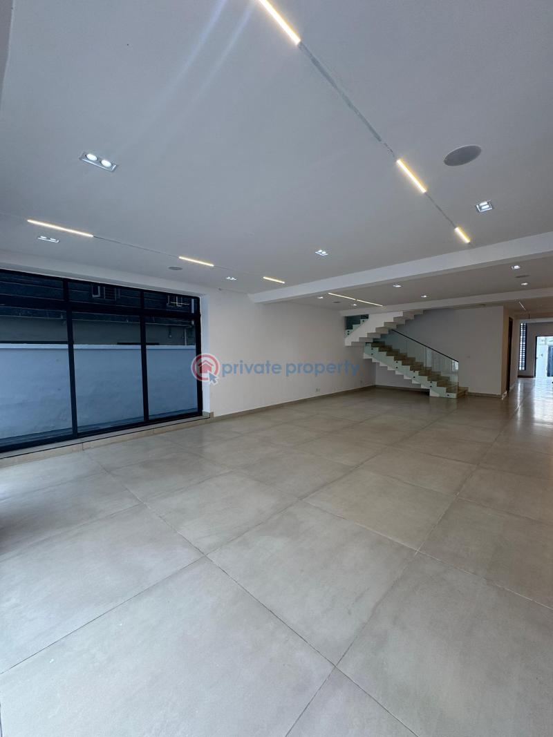 5 bedroom Detached Duplex For Sale Lekki Phase 1 Lagos - 3