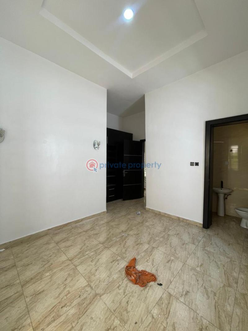 3 bedroom Block Of Flats For Rent Meridian Estate Awoyaya Ajah Lagos - 1