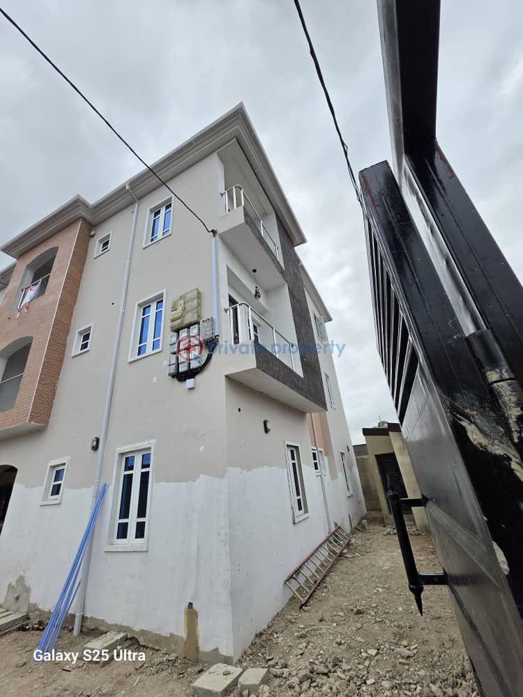For rent: 2 bedroom Block Of Flats Coker Road Ilupeju Lagos (PID ...