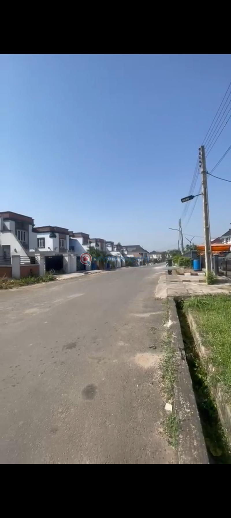 House For Sale At Carlton Gate Estate, Ibadan 🔥** Ibadan Oyo - 9