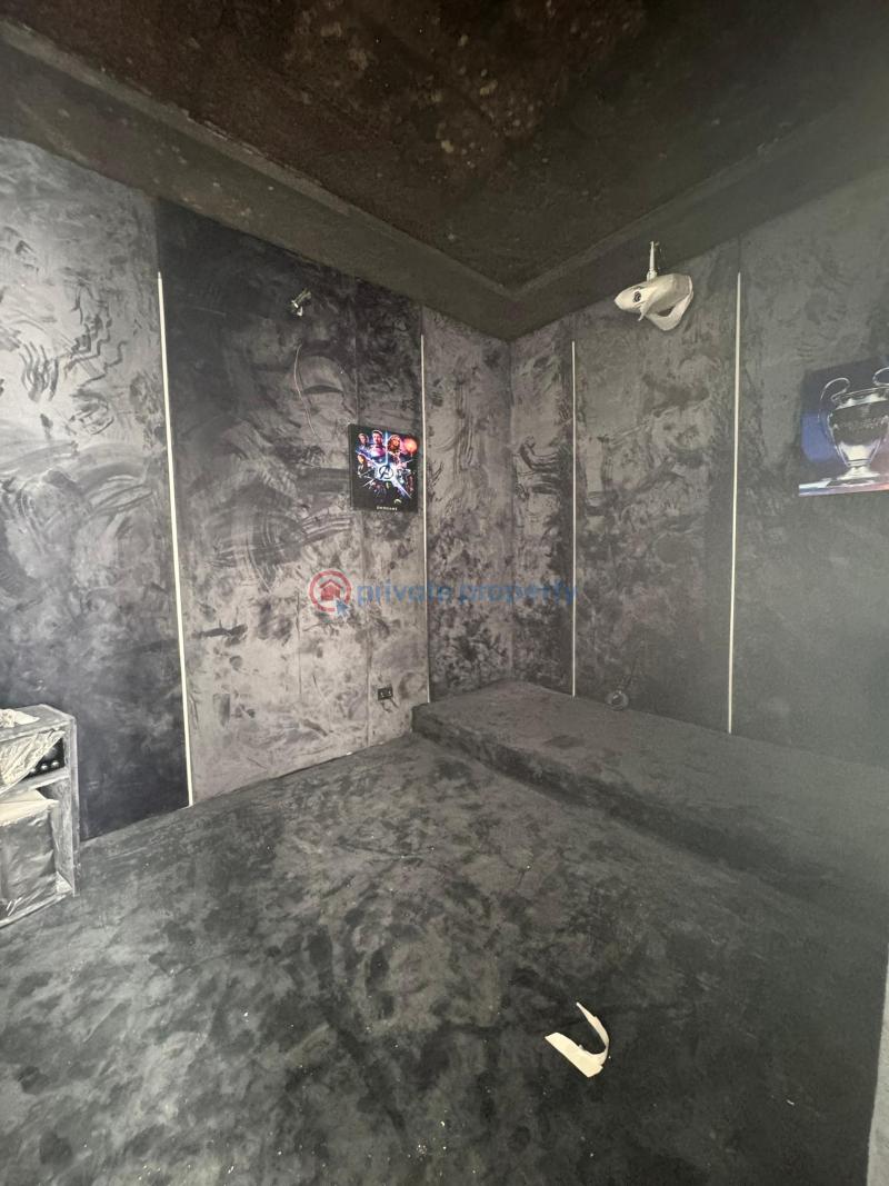 5 bedroom Detached Duplex For Sale Osapa Lekki Lagos - 10