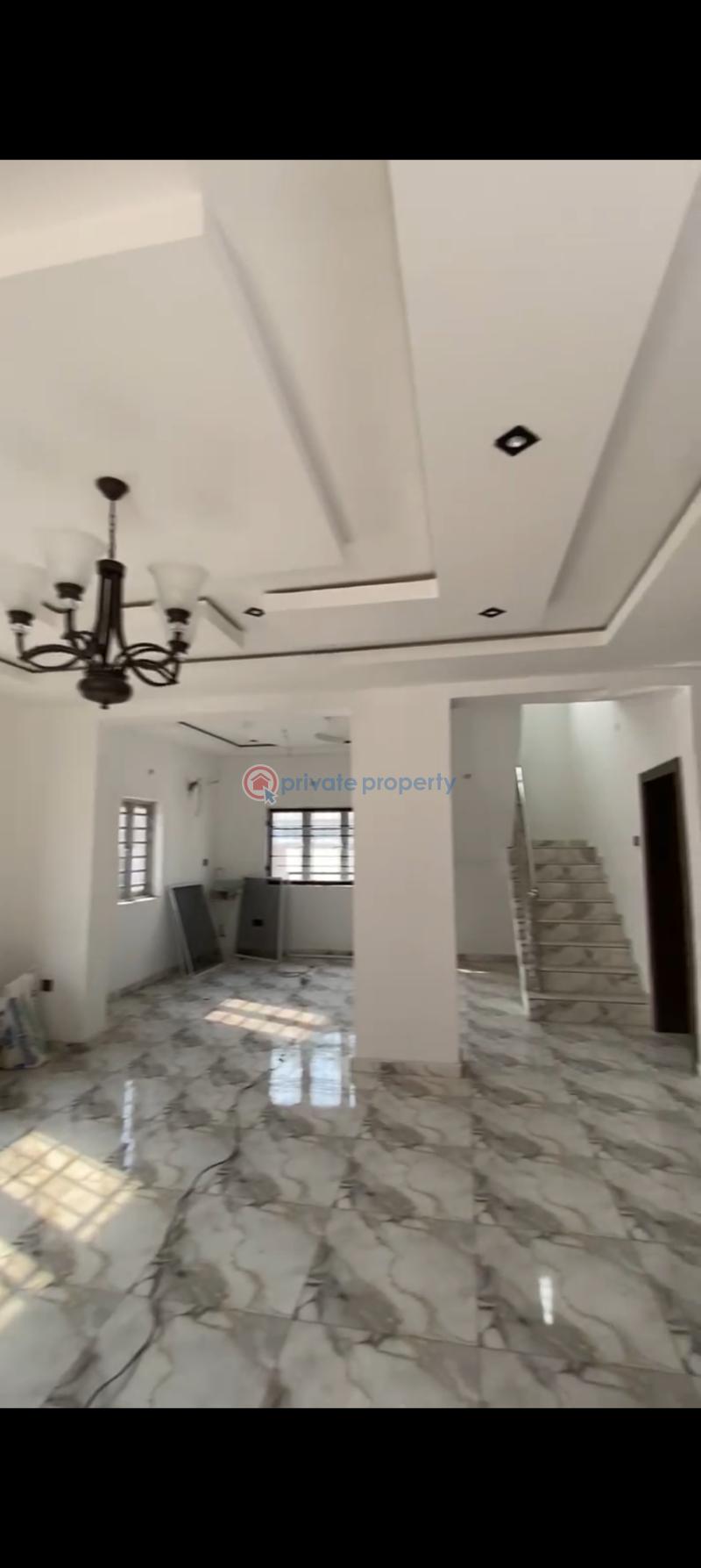 House For Rent Along Ikolaba Gra Ibadan Oyo - 0