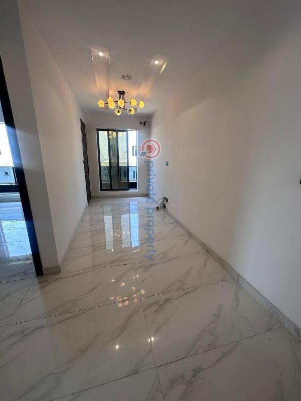 1 bedroom Block Of Flats For Sale Ologolo Lekki Lagos - 3