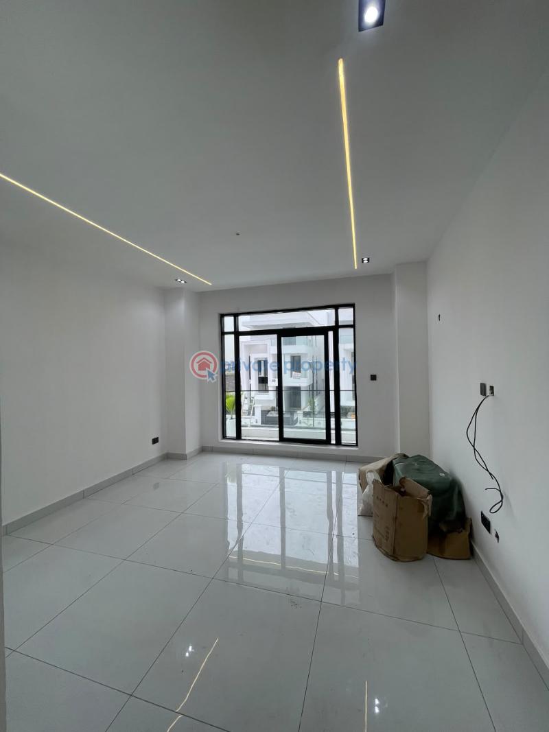 1 bedroom Flat & Apartment For Sale Lekki Phase 1 Lagos - 9