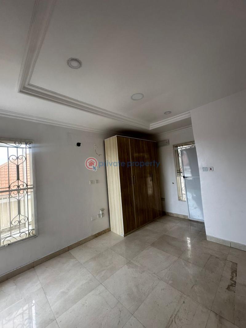 1 bedroom Flat & Apartment For Rent Lekki Phase 1 Lagos - 11