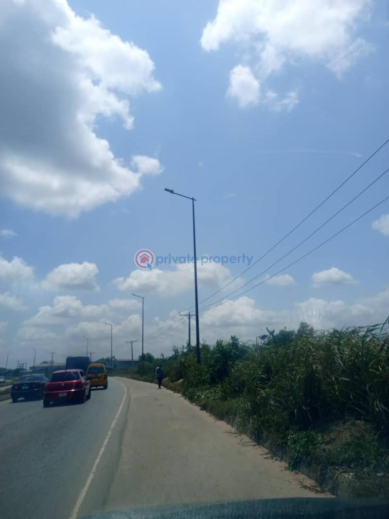 Mixed use Land For Sale Ikorodu Road ( Asolo & Owode Onirin) Ikorodu Lagos