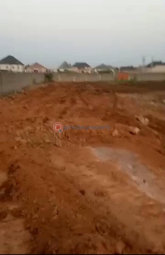 Land For Sale Jakande Gate/transformer Bus Stop Ejigbo Lagos - 1