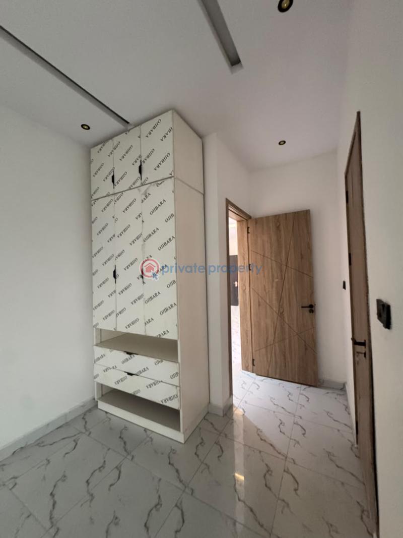 1 bedroom Flat & Apartment For Sale Lekki Phase 1 Lagos - 8