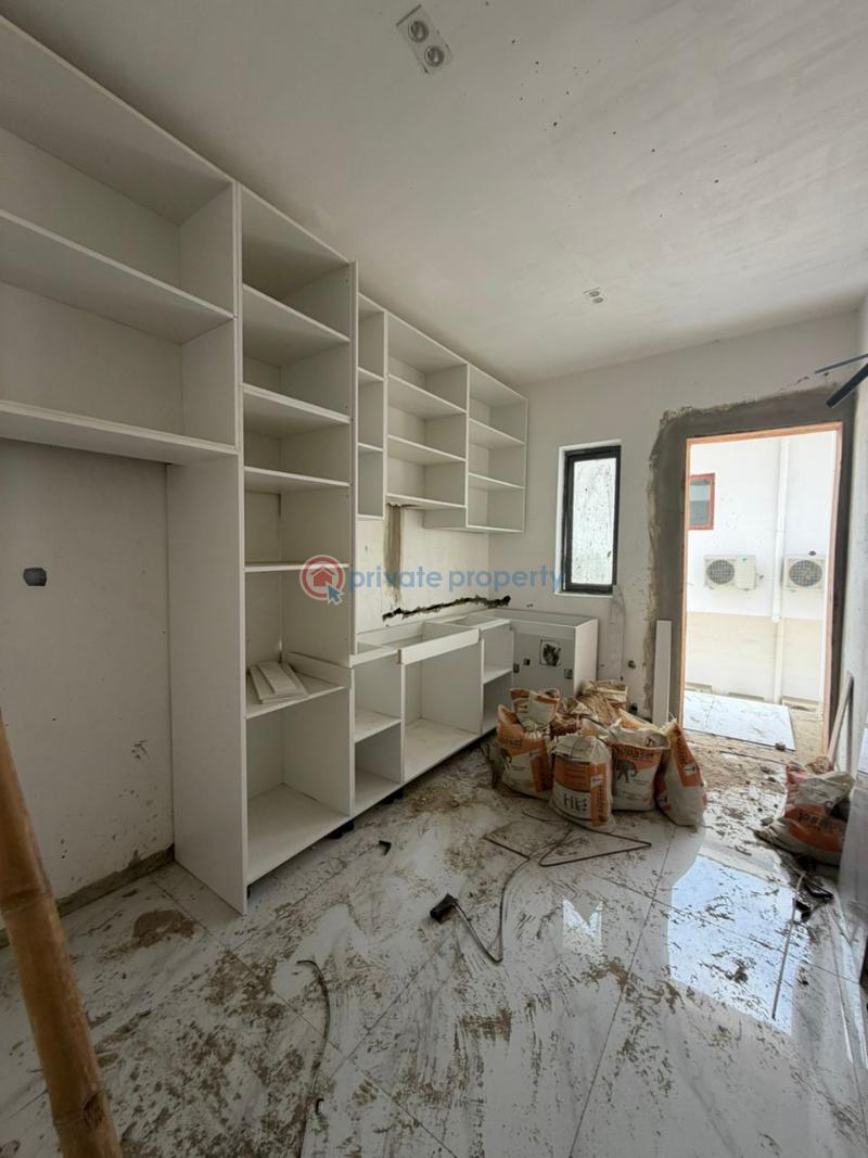 2 bedroom Flat & Apartment For Sale Lekki Phase 1 Lagos - 5