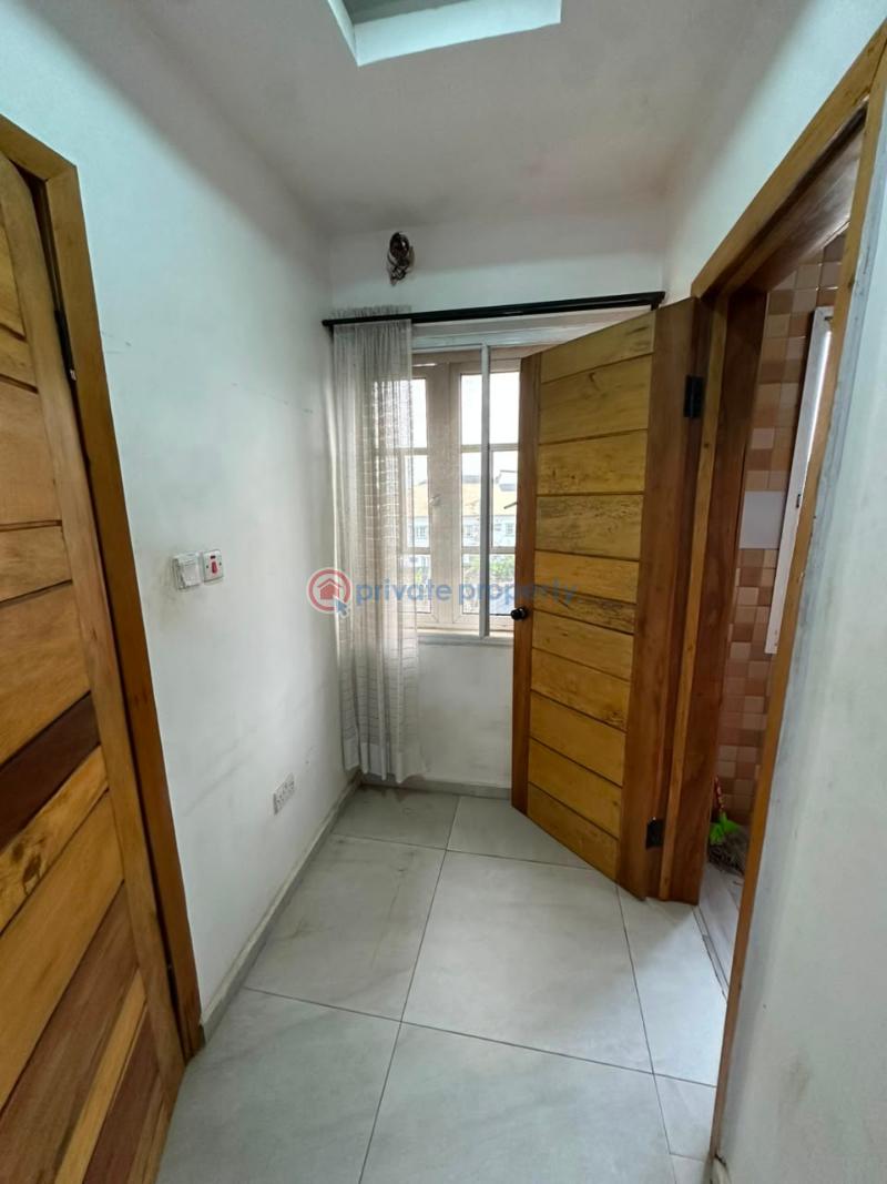 1 bedroom Mini Flat For Rent Ologolo Lekki Lagos - 3