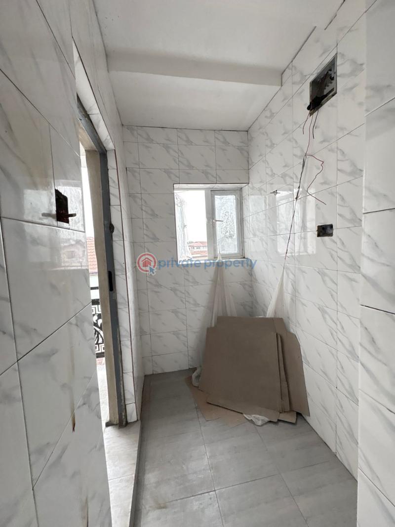 1 bedroom Mini Flat For Sale Ilupeji Ilupeju Lagos - 6