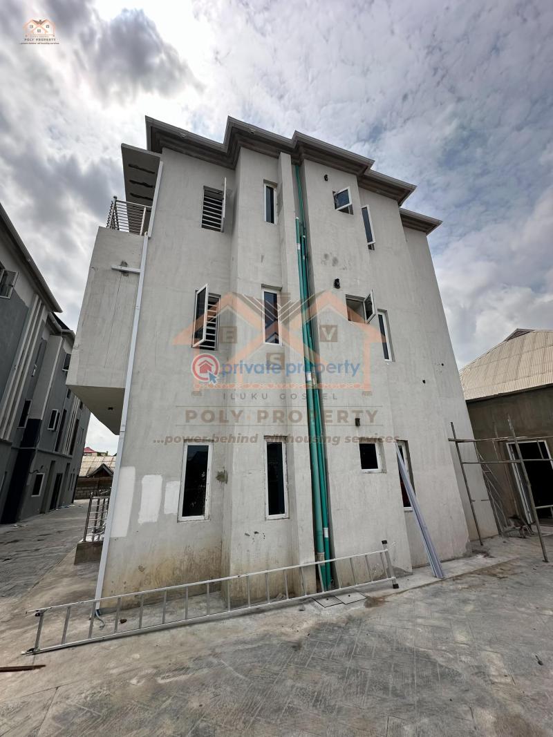 House For Sale Atoyebi Courts, Basorun Ibadan Oyo - 1