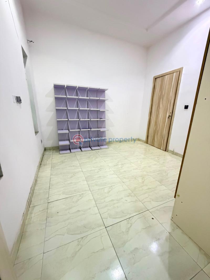 1 bedroom Self Contain For Rent Orchid Road, Lekki Lekki Lagos - 1