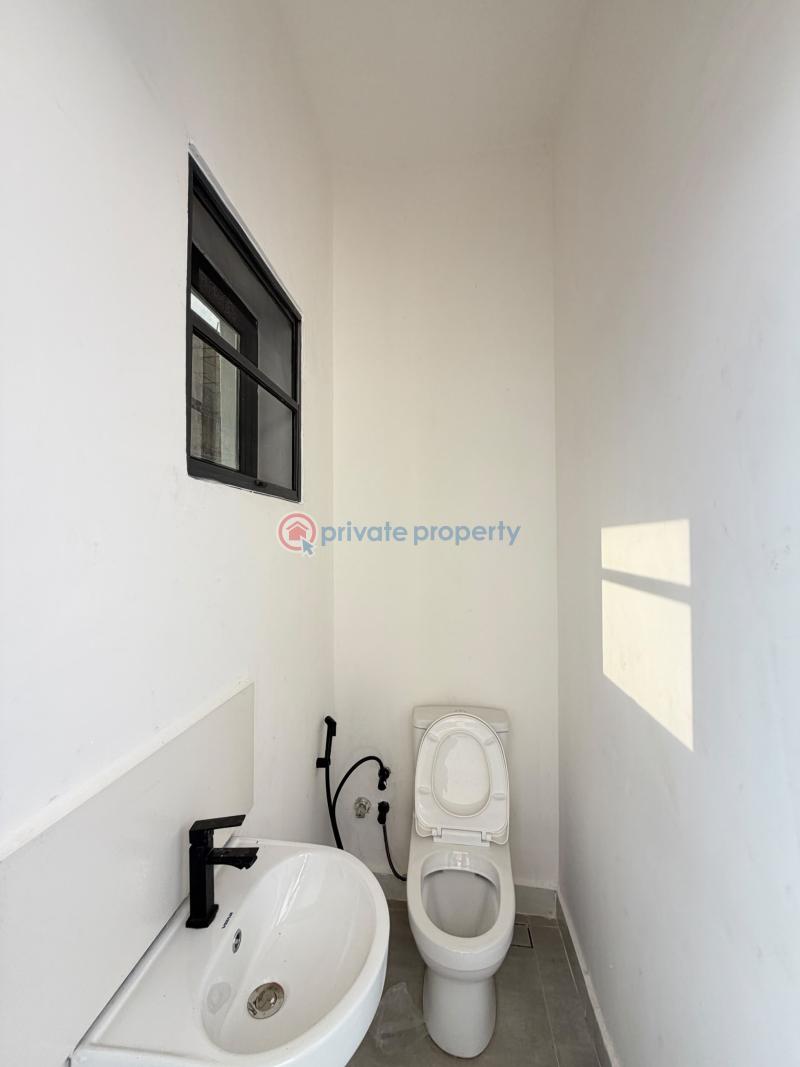 1 bedroom House For Sale Guzape Abuja Phase 1  - 5