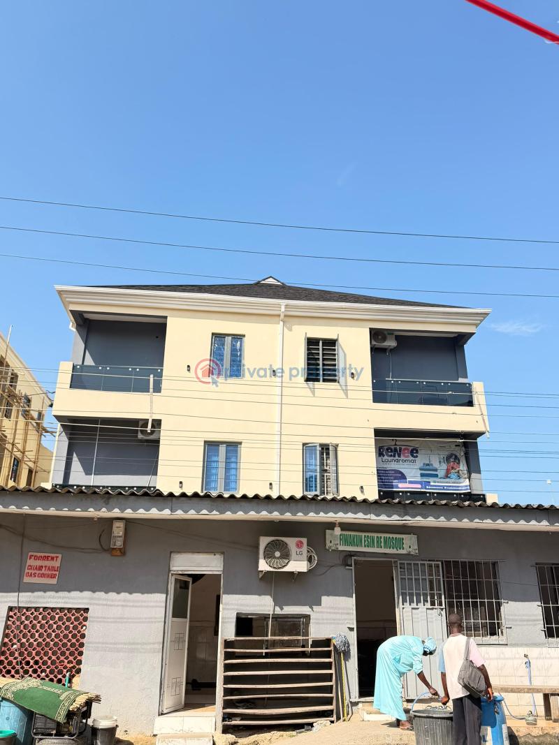 1 bedroom Mini Flat For Sale Alagomeji, Yaba Alagomeji Yaba Lagos - 0