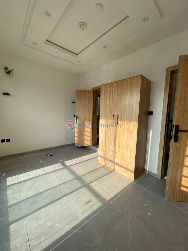 1 bedroom Flat & Apartment For Sale Lekki Phase 1 Lagos - 2