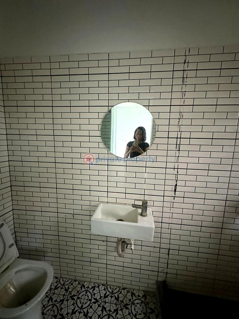1 bedroom Flat & Apartment For Rent Lekki Phase 1 Lagos - 3