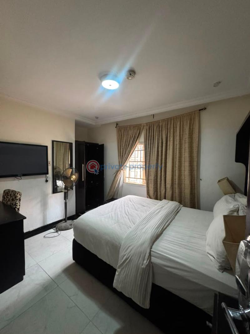 1 bedroom Flat & Apartment For Rent Lekki Phase 1 Lagos - 6