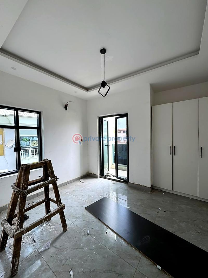 1 bedroom Flat & Apartment For Sale Lekki Phase 1 Lagos - 3