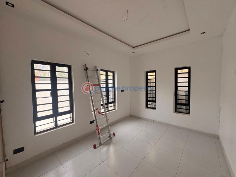 1 bedroom Flat & Apartment For Sale Ologolo Lekki Lagos - 2