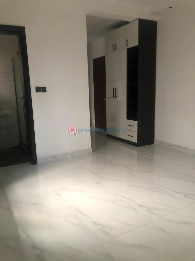 1 bedroom apartment - 4 1 bedroom Block Of Flats For Sale Ologolo Lekki Lagos - 4