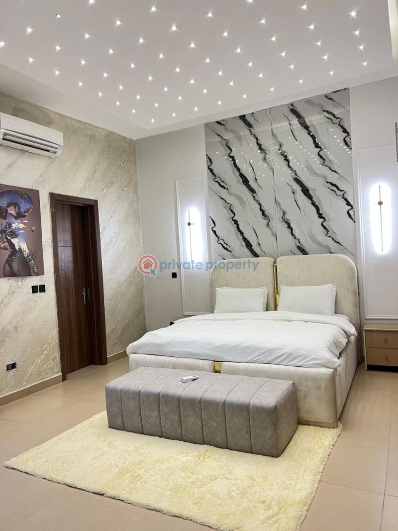 1 bedroom Block Of Flats Short let Lekki Phase 1 Lagos - 3