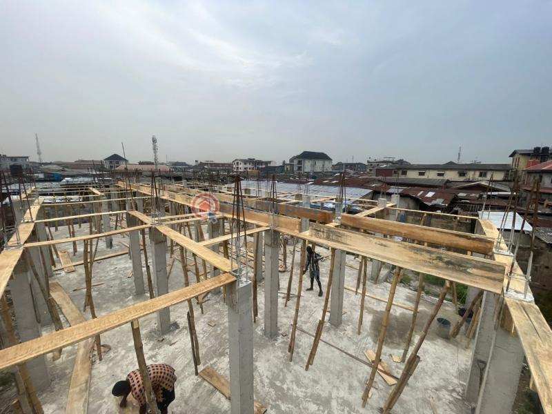 1 bedroom Mini Flat For Sale Surulere, Lagos Surulere Lagos - 1