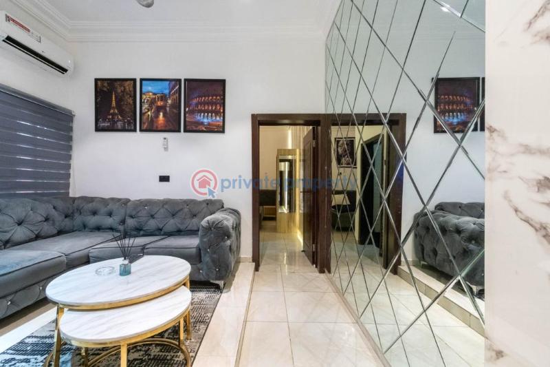 1 bedroom Block Of Flats Short let Lekki Phase 1 Lagos - 3