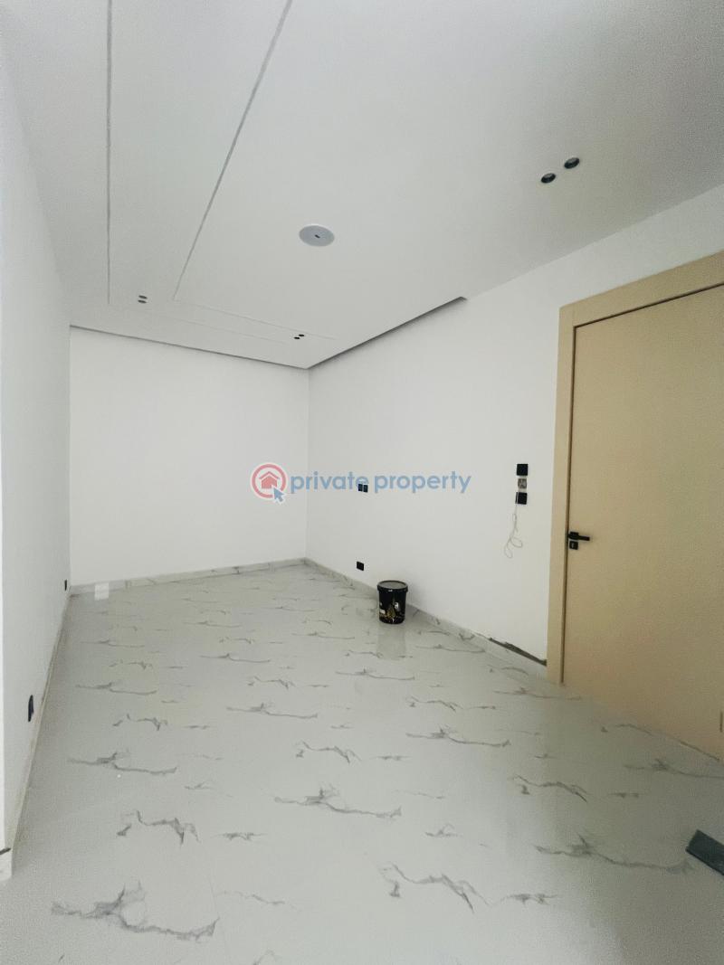 1 bedroom Flat & Apartment For Sale Behind Nike Art Gallery Lekki Phase 1 Lagos - 5