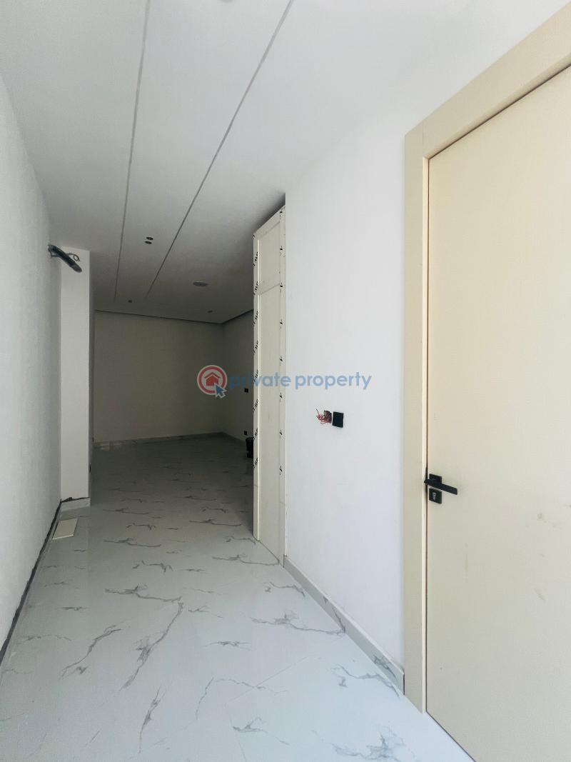 1 bedroom Flat & Apartment For Sale Behind Nike Art Gallery Lekki Phase 1 Lagos - 7