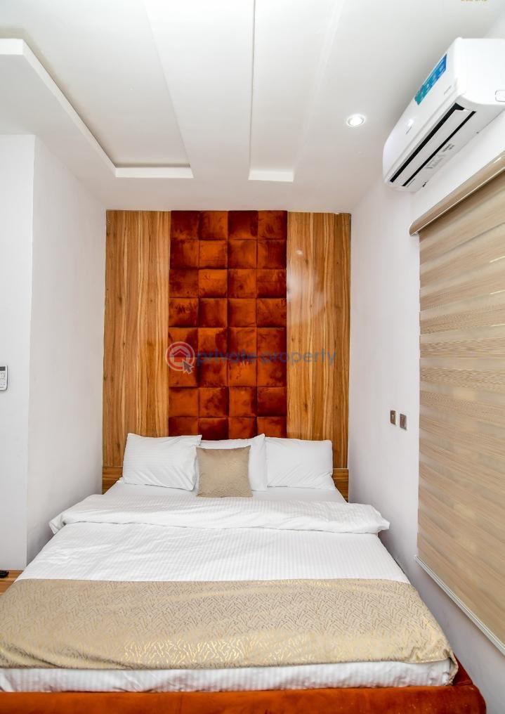1 bedroom Flat & Apartment Short let Maryland Ikeja Lagos - 4