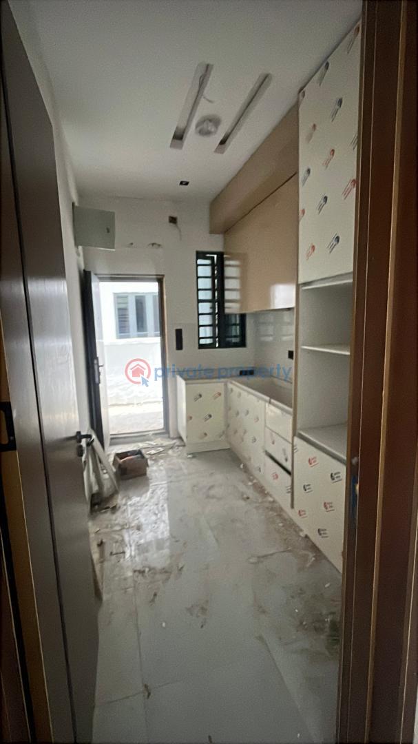 1 bedroom Mini Flat For Rent Victoria Garden City Lekki Lagos - 3