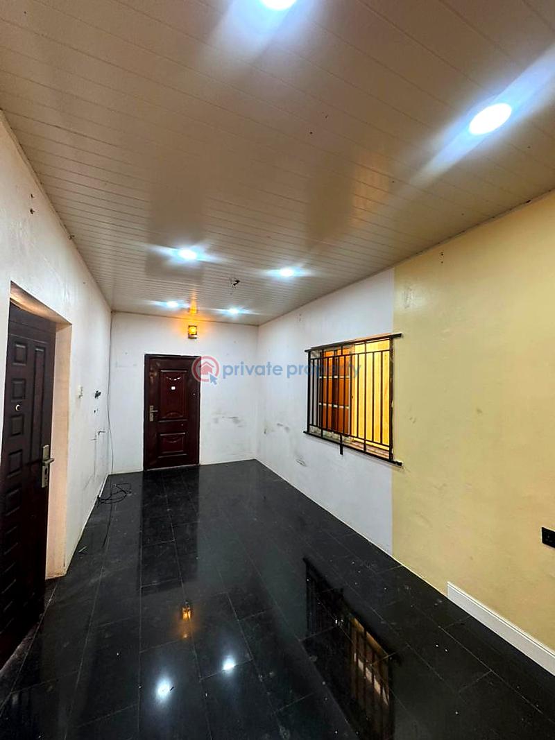 1 bedroom Flat & Apartment For Rent Lekki Phase 1 Lagos - 2