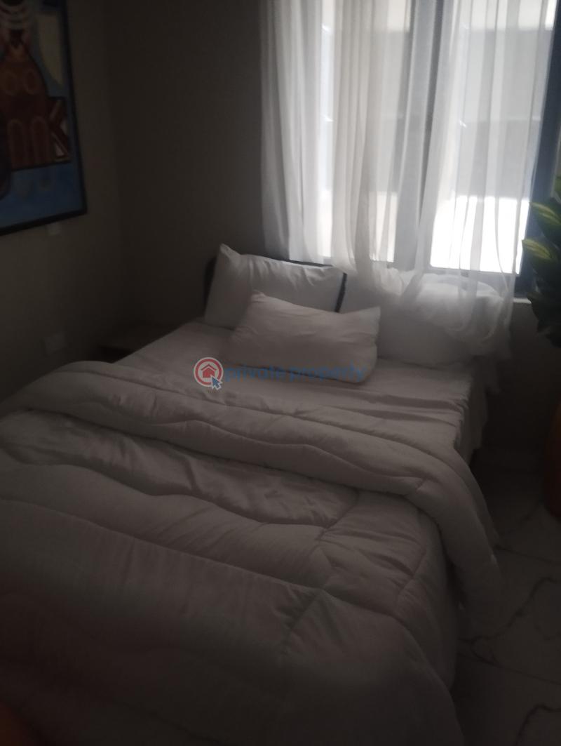1 bedroom Block Of Flats For Sale Michael Ogun Surulere Lagos - 4