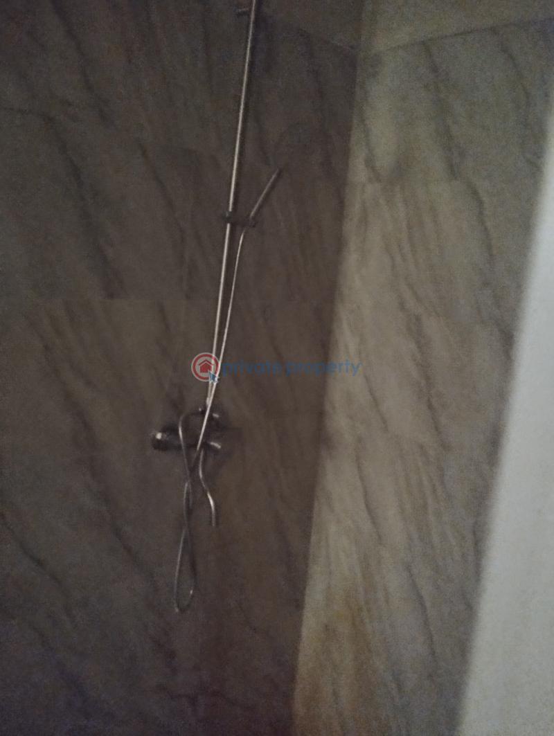 1 bedroom Block Of Flats For Sale Michael Ogun Surulere Lagos - 5