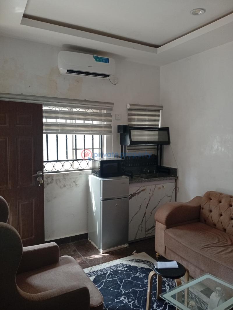 1 bedroom Block Of Flats For Rent Katampe Main Abuja Phase 2  - 2