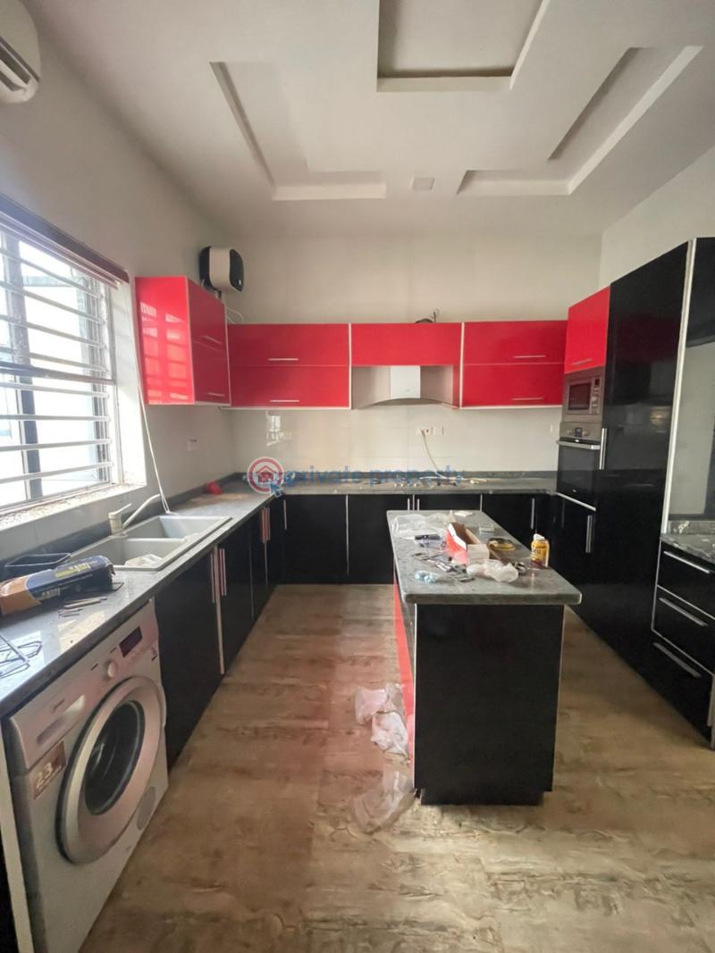1 bedroom Mini Flat For Rent Millennium Estate,off Admiralty Way,lekki Phase 1 Lekki Phase 1 Lagos - 1