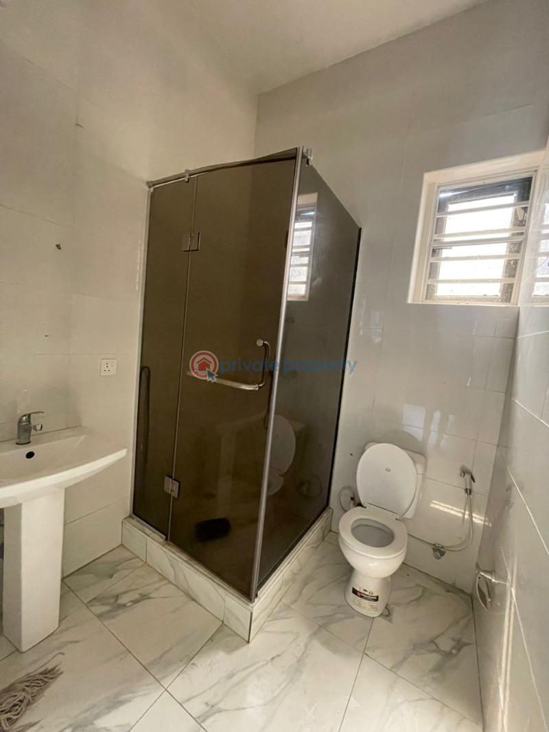1 bedroom Mini Flat For Rent Millennium Estate,off Admiralty Way,lekki Phase 1 Lekki Phase 1 Lagos - 3
