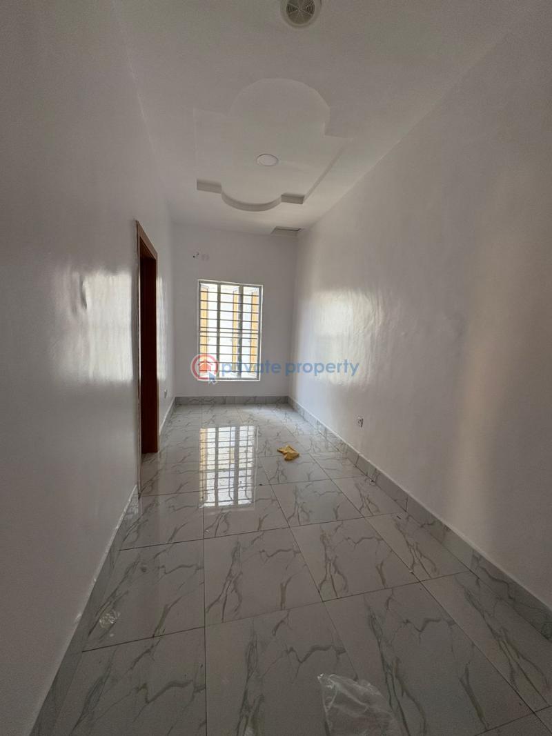 1 bedroom Mini Flat For Rent Ikota Lekki Lagos - 4