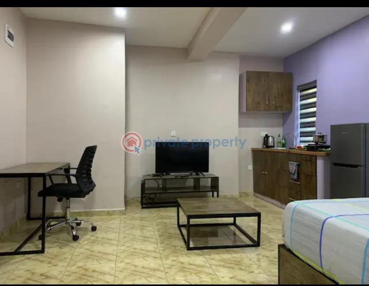 1 bedroom Self Contain Short let Opebi Link Bridge Ikeja  Lagos - 3