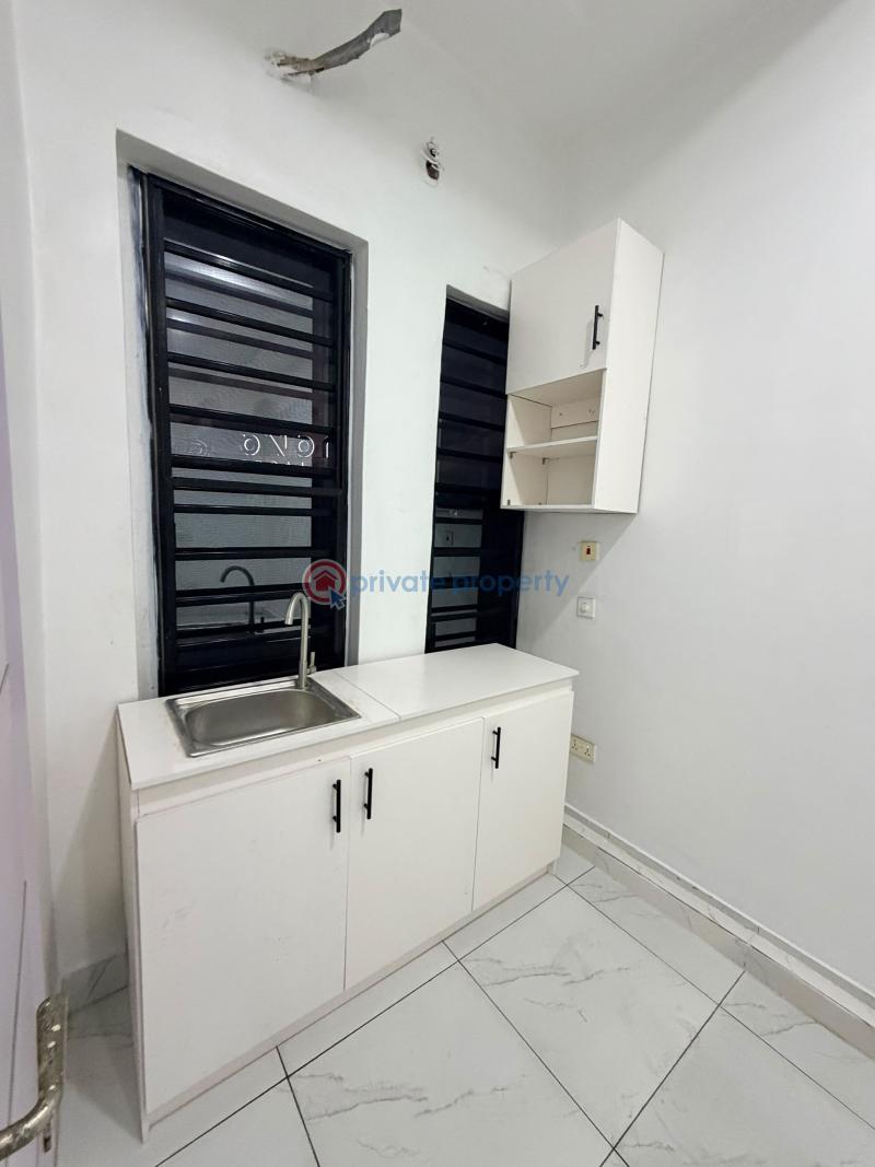 1 bedroom Shared Apartment For Rent Ocean Habop Estate,orchid Road, Lekki Lekki Lagos - 1