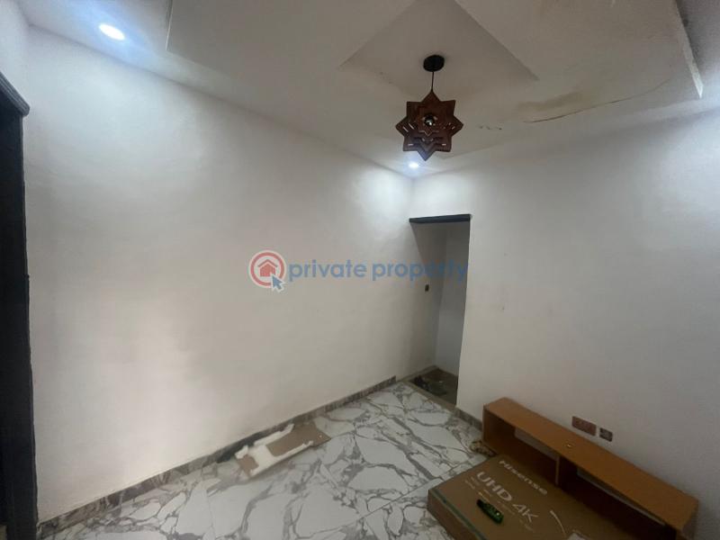1 bedroom Mini Flat For Rent Olowora Magodo Kosofe/Ikosi Lagos - 1
