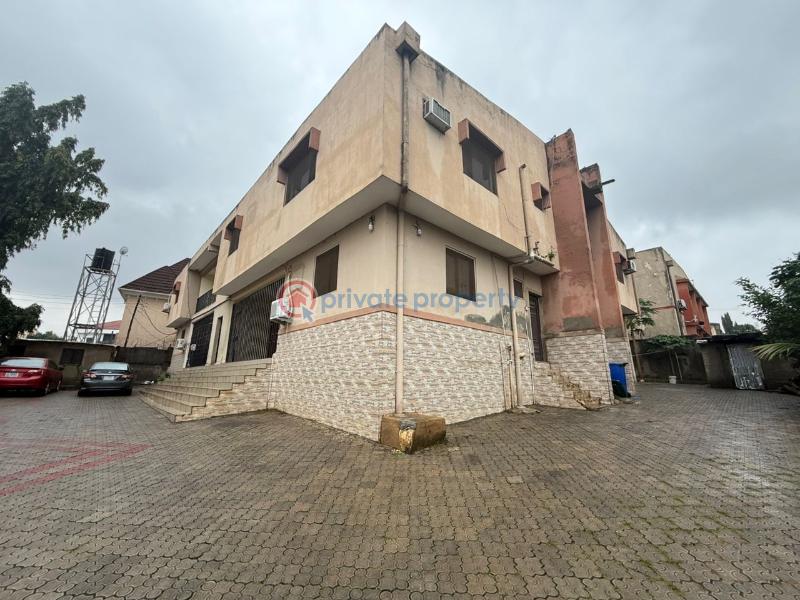 3 bedroom House For Sale Zone 1-7 Abuja Phase 1  - 0