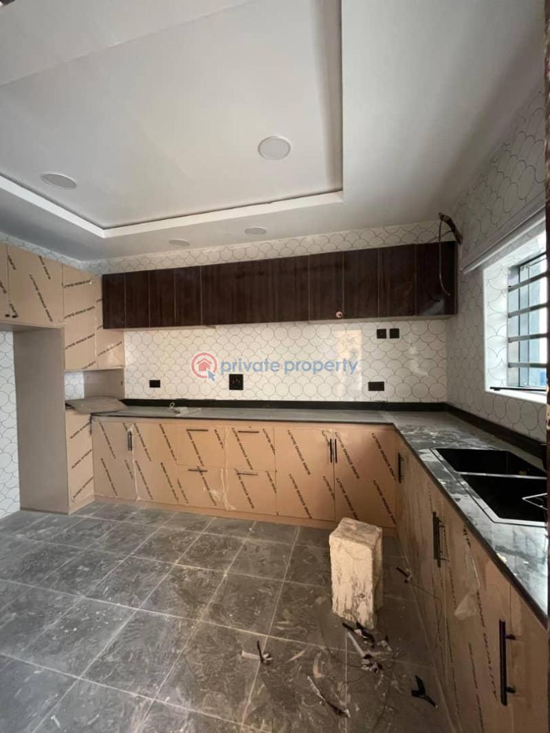 Flat & Apartment For Rent Carlton Gate Estate, Beside Kolapo Ishola Gra, Ibadan Ibadan Oyo - 1