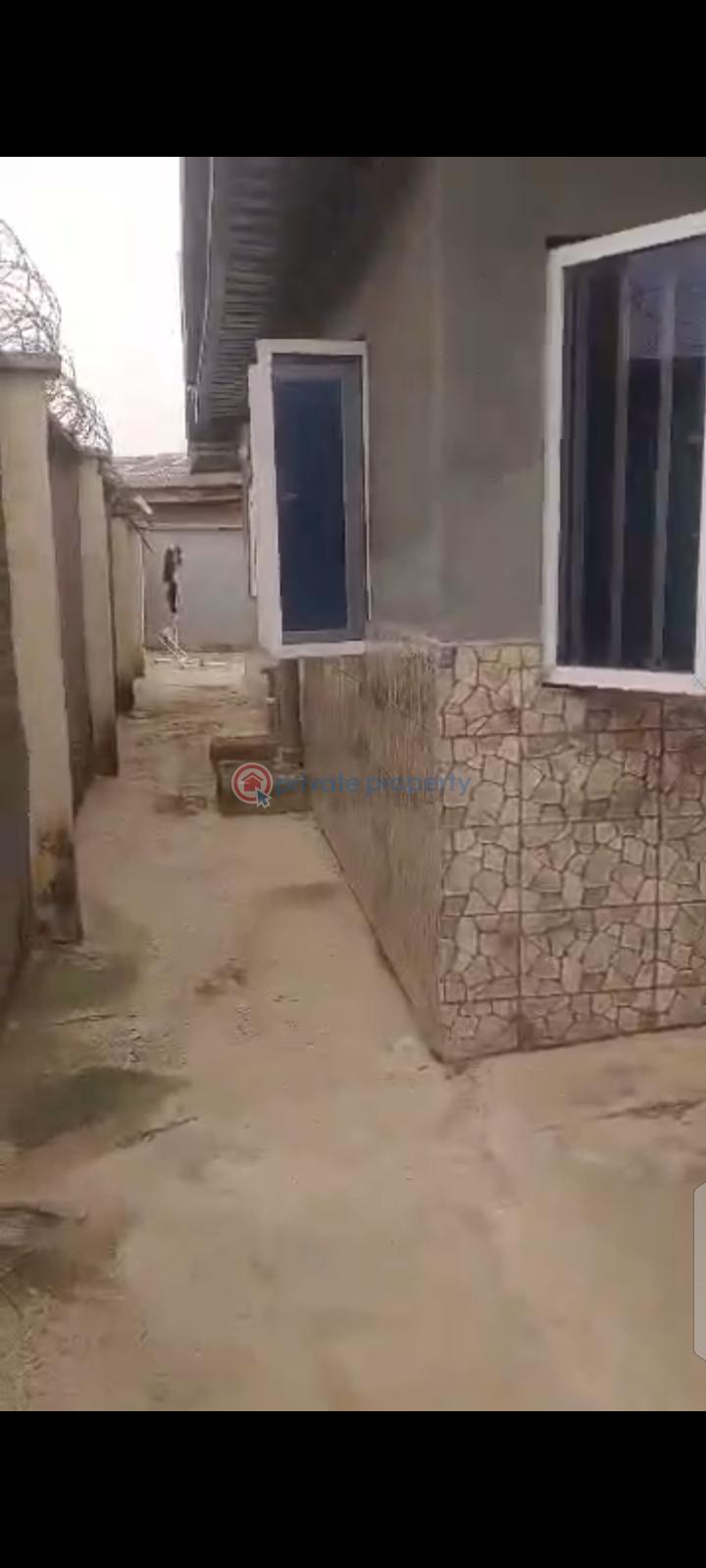 Bungalow For Sale Owede Ibeshe Ikorodu Ibeshe Ikorodu Lagos - 1