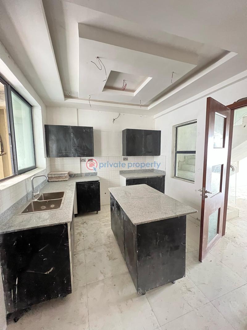 2 bedroom Maisonette For Sale Lekki Phase 1 Lekki Lagos - 3