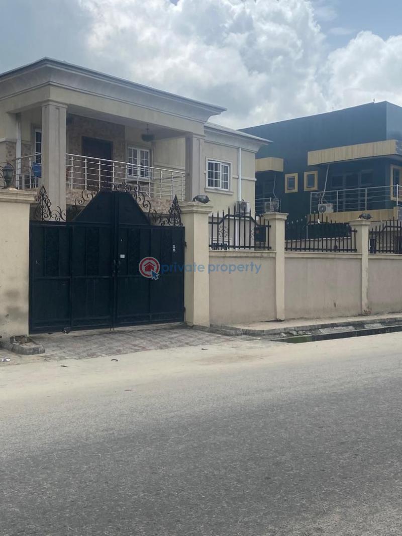 10 bedroom duplex - 2 10 bedroom Flat & Apartment For Sale Badore Ajah Lagos - 2