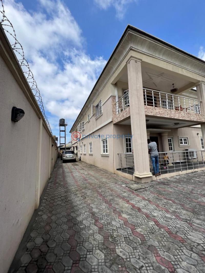 10 bedroom duplex - 1 10 bedroom Flat & Apartment For Sale Badore Ajah Lagos - 1