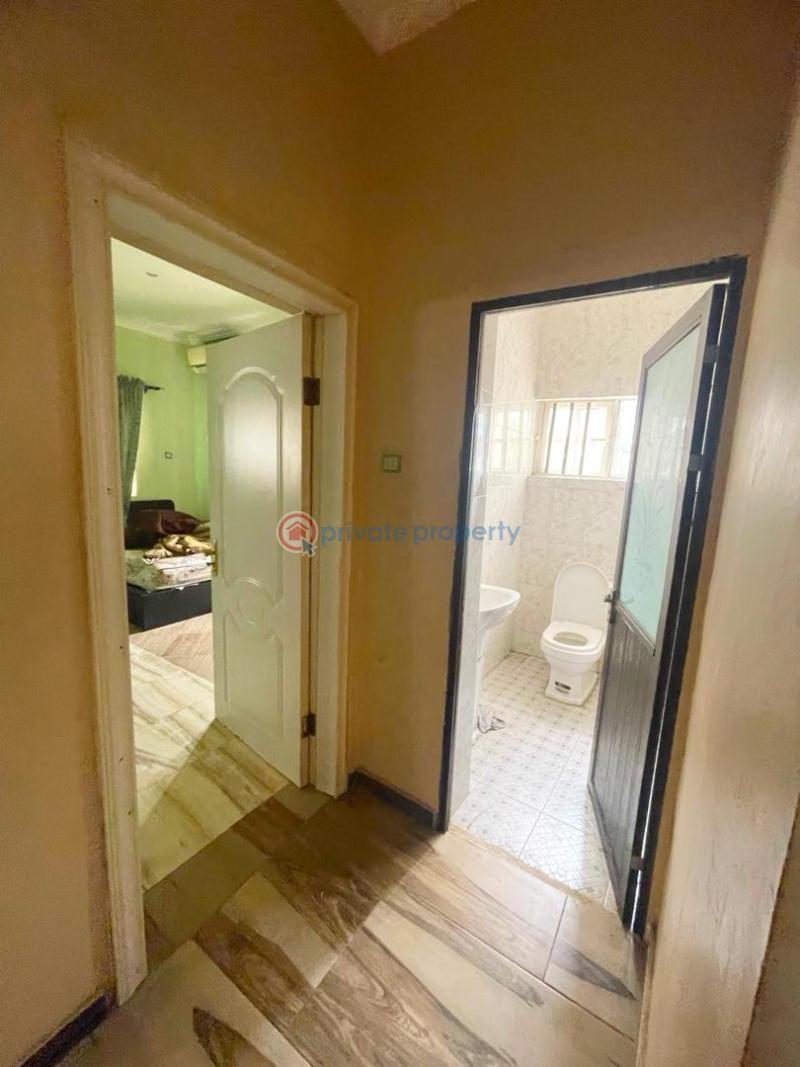 10 bedroom Flat & Apartment For Sale Ajah Lagos - 6